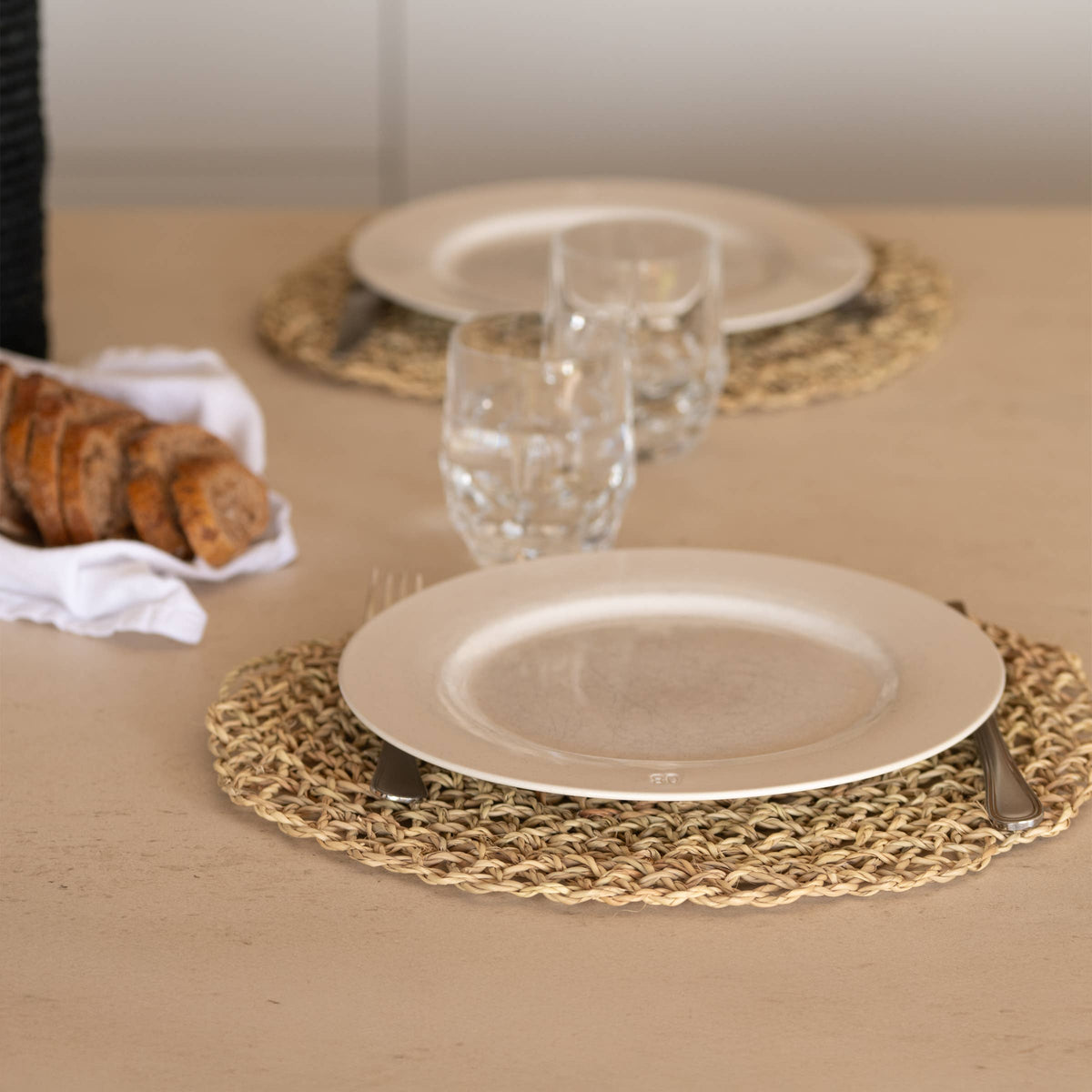 Openwork trivet 35 cm