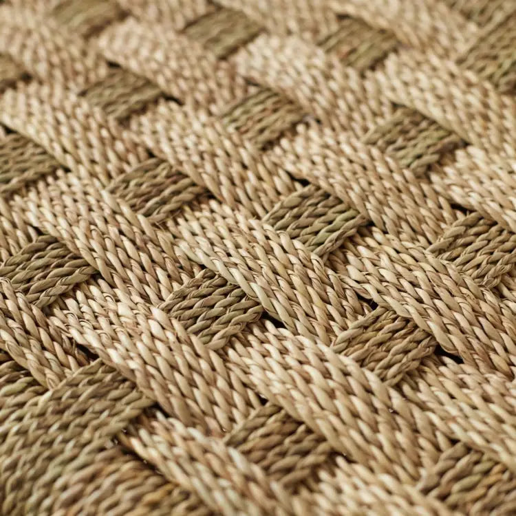 Checkerboard braiding bench