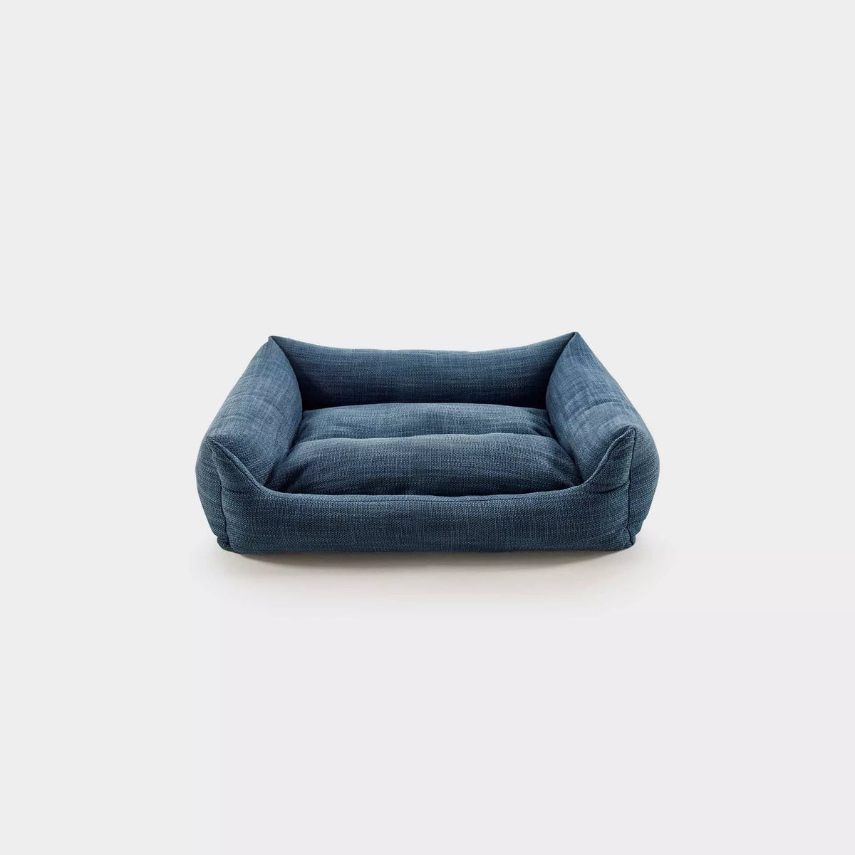 OFFER receive a free matching pet bed or storage pouff when you purchase a sofa from us from September - November 2026