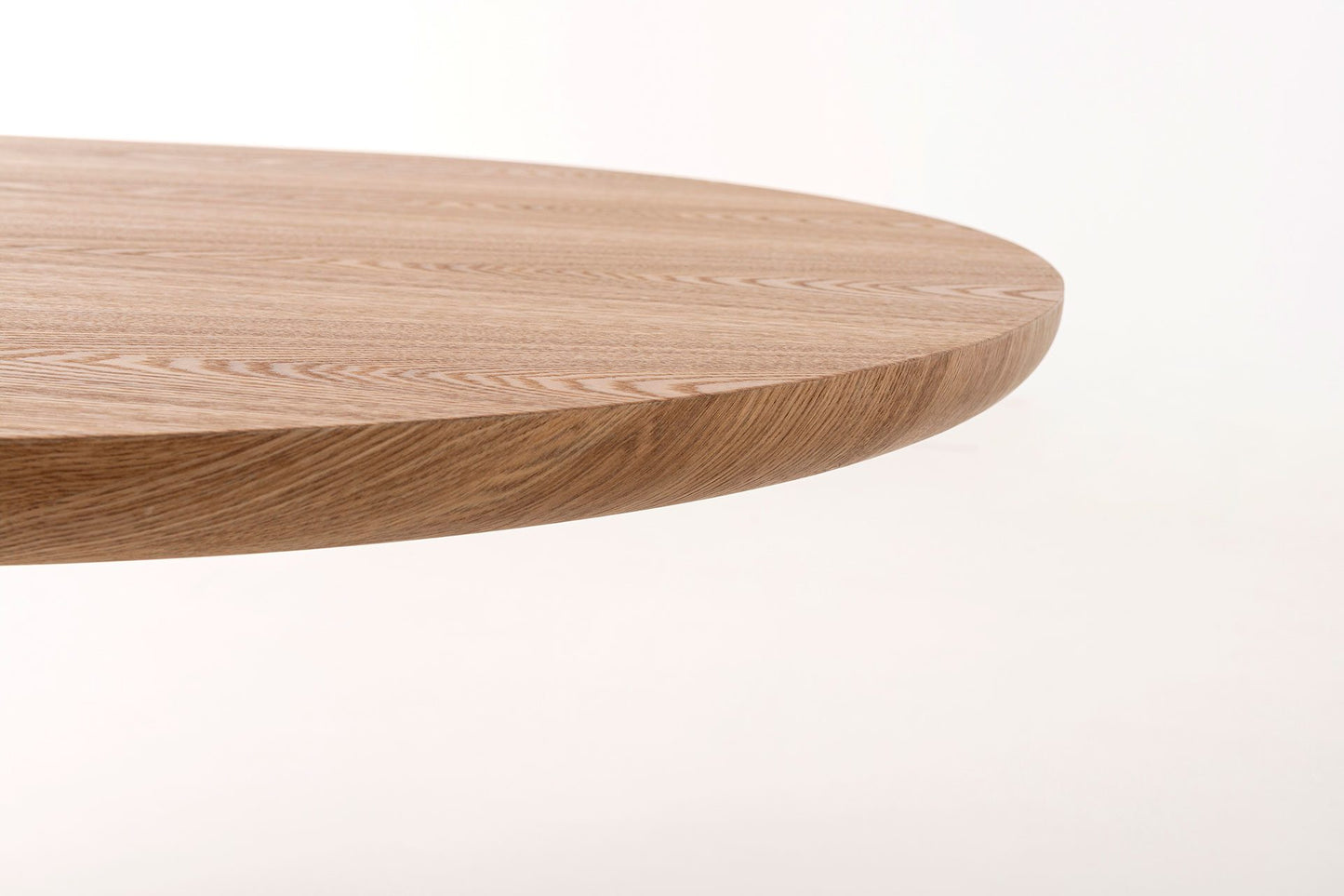 Roble Wood Dining Table